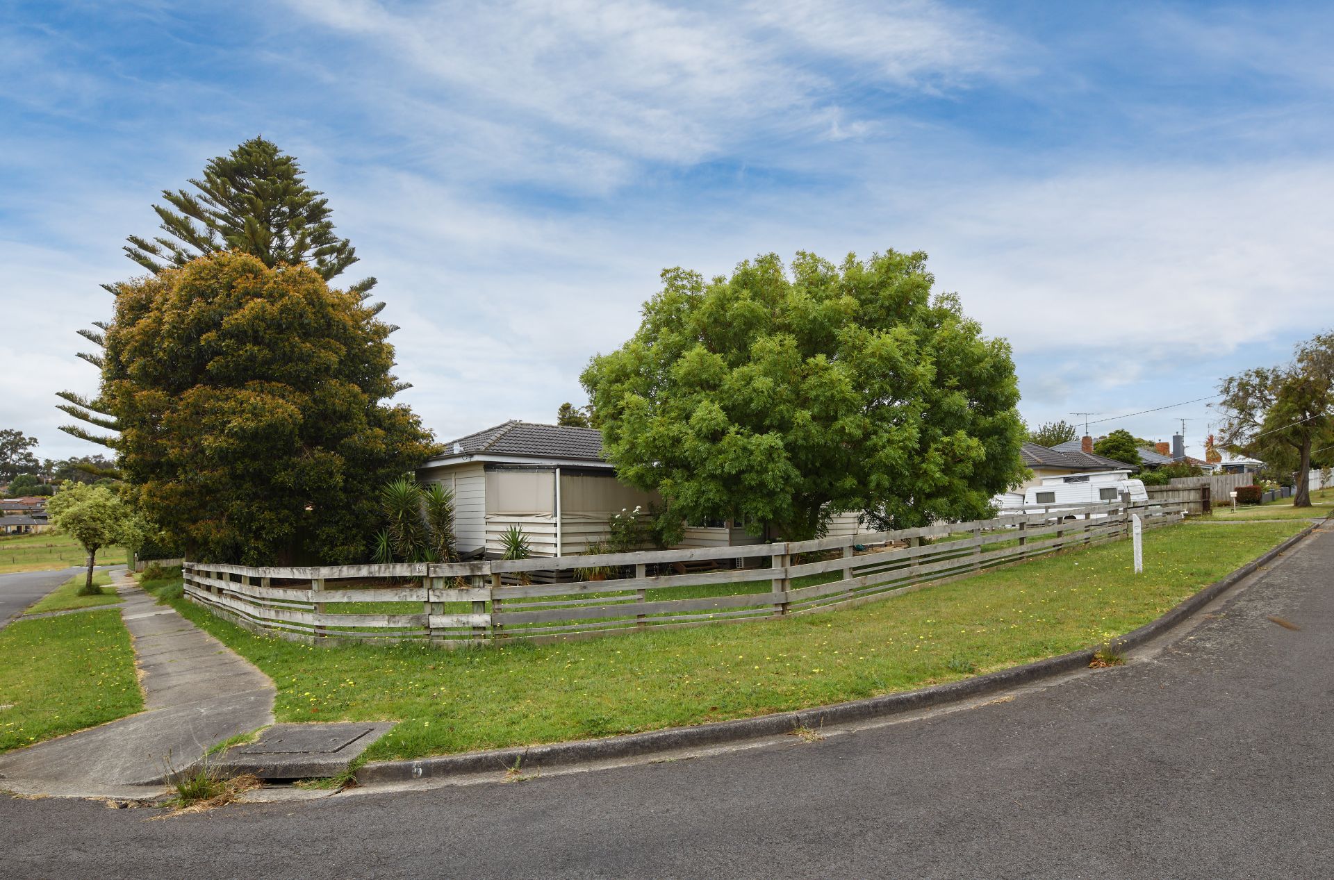 6 McClure Street, Drouin OBrien Real Estate
