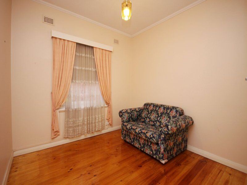 Real Estate For Sale 1 Munchenberg Avenue Campbelltown , SA