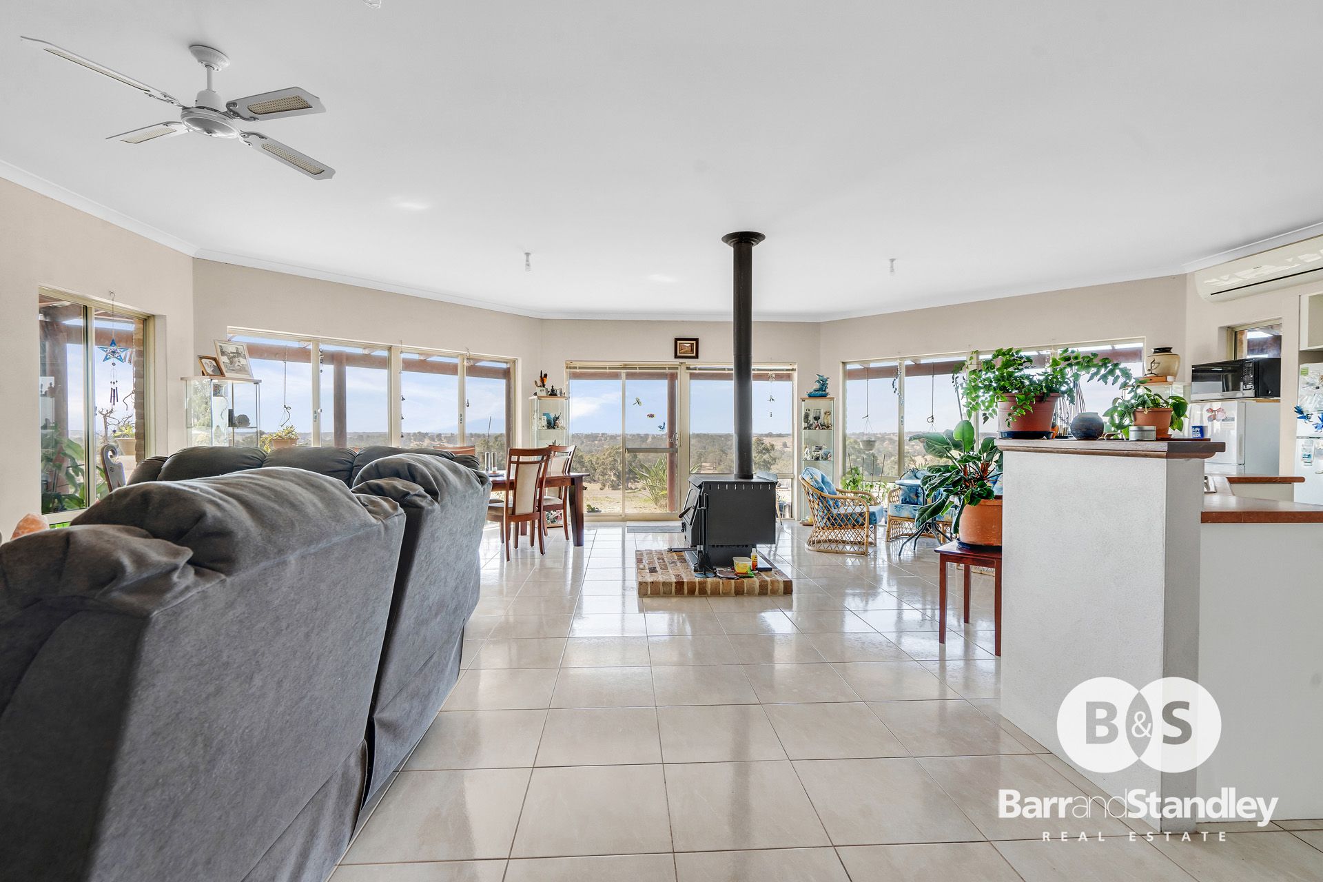 387 Lodge Road Boyup Brook , WA