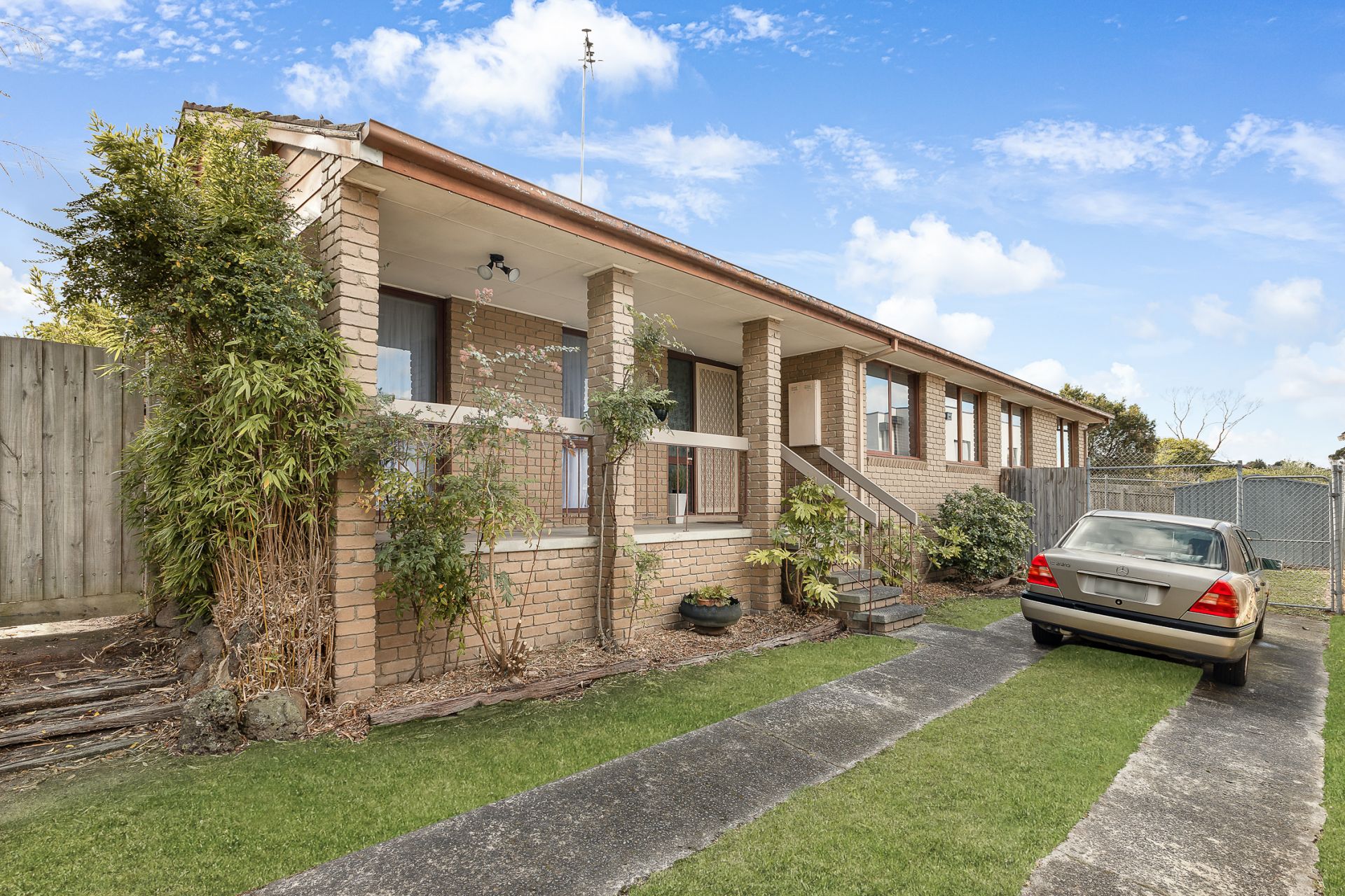 15 William Perry Close, ENDEAVOUR HILLS Nicholls Gledhill