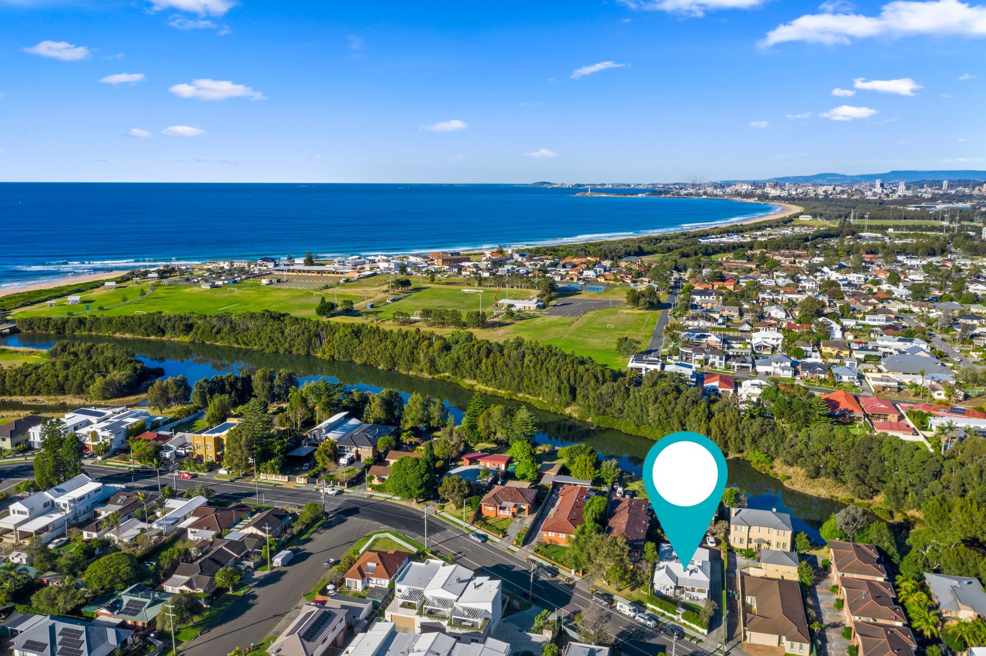 Real Estate For Sale 37 Lake Parade East Corrimal , NSW