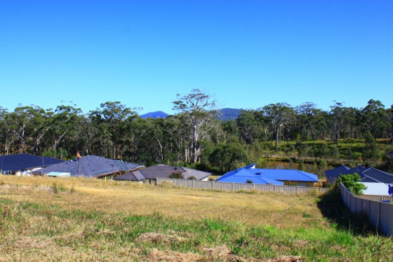 Real Estate For Sale 40 Seaforth Drive Valla Beach , NSW