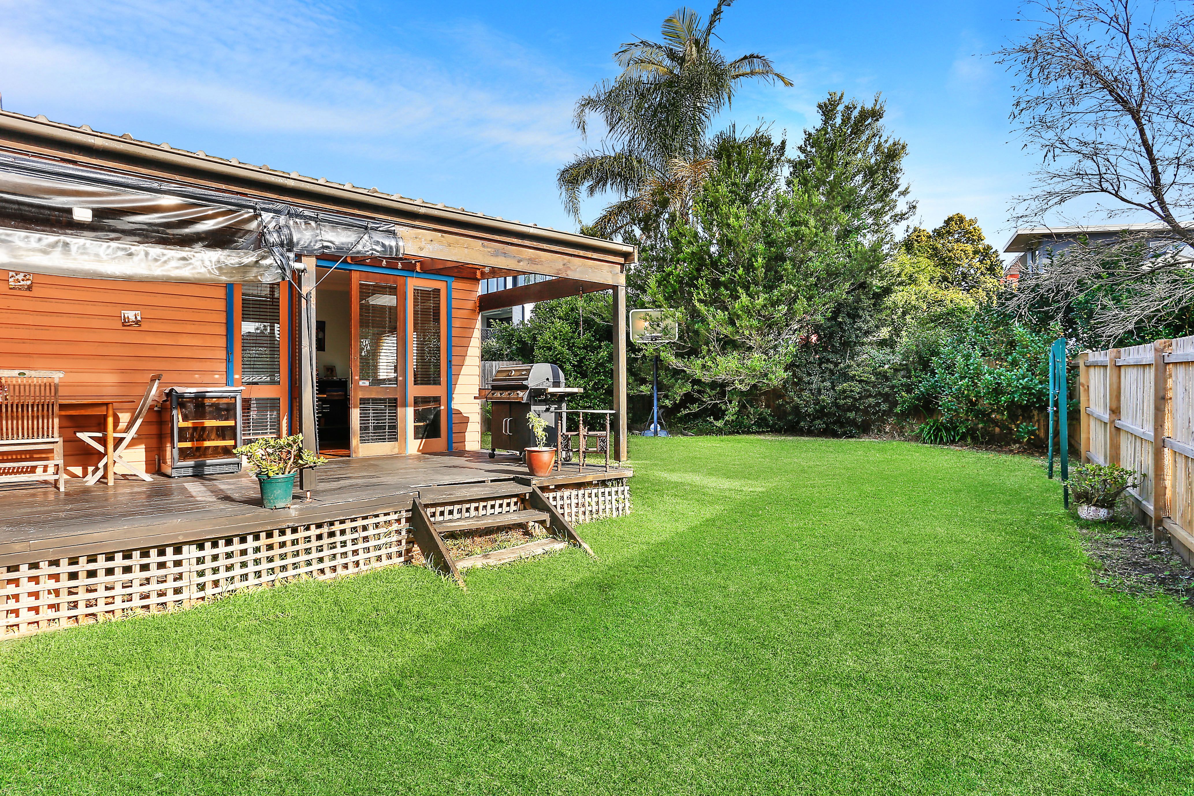 Sold property 2,150,000 for 33 Byrne Avenue Russell Lea NSW 2046