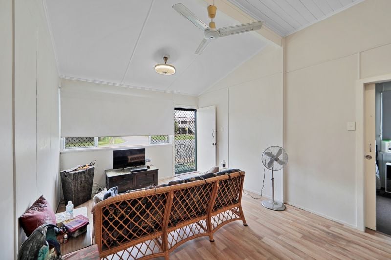 43 Barolin Street, BUNDABERG SOUTH Four Walls Realty