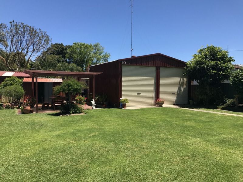 Real Estate For Sale 96 Minninup Road South Bunbury , WA