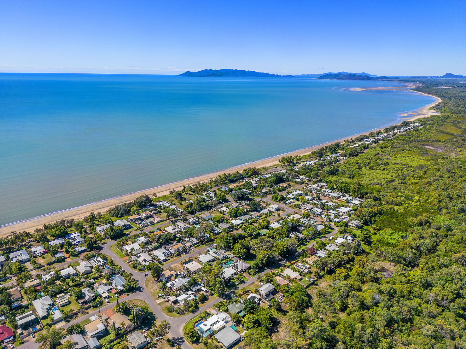 2/23 Cay Street, Saunders Beach Harcourts Kingsberry Townsville
