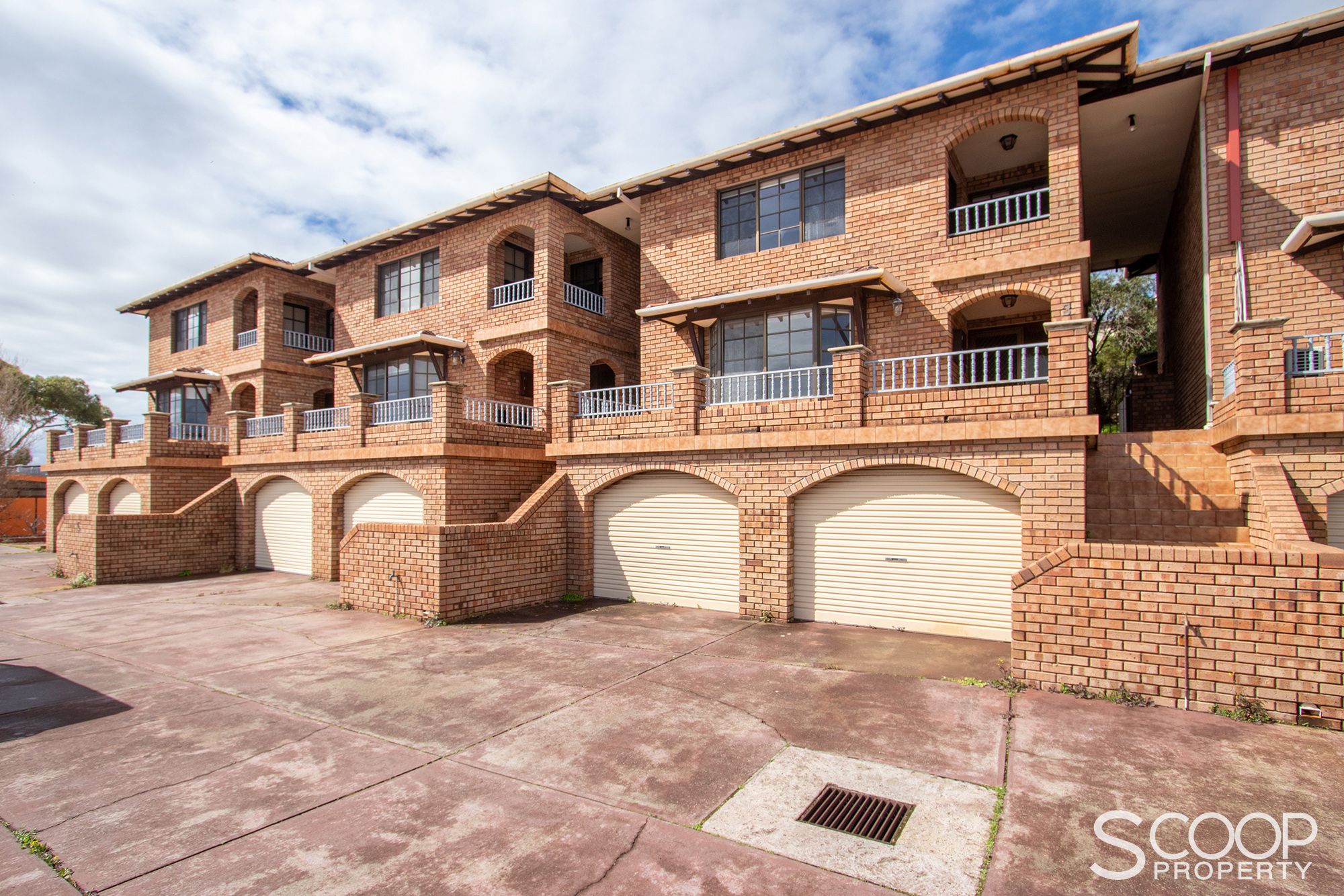 Real Estate For Lease 3/30 Burt Street Fremantle , WA