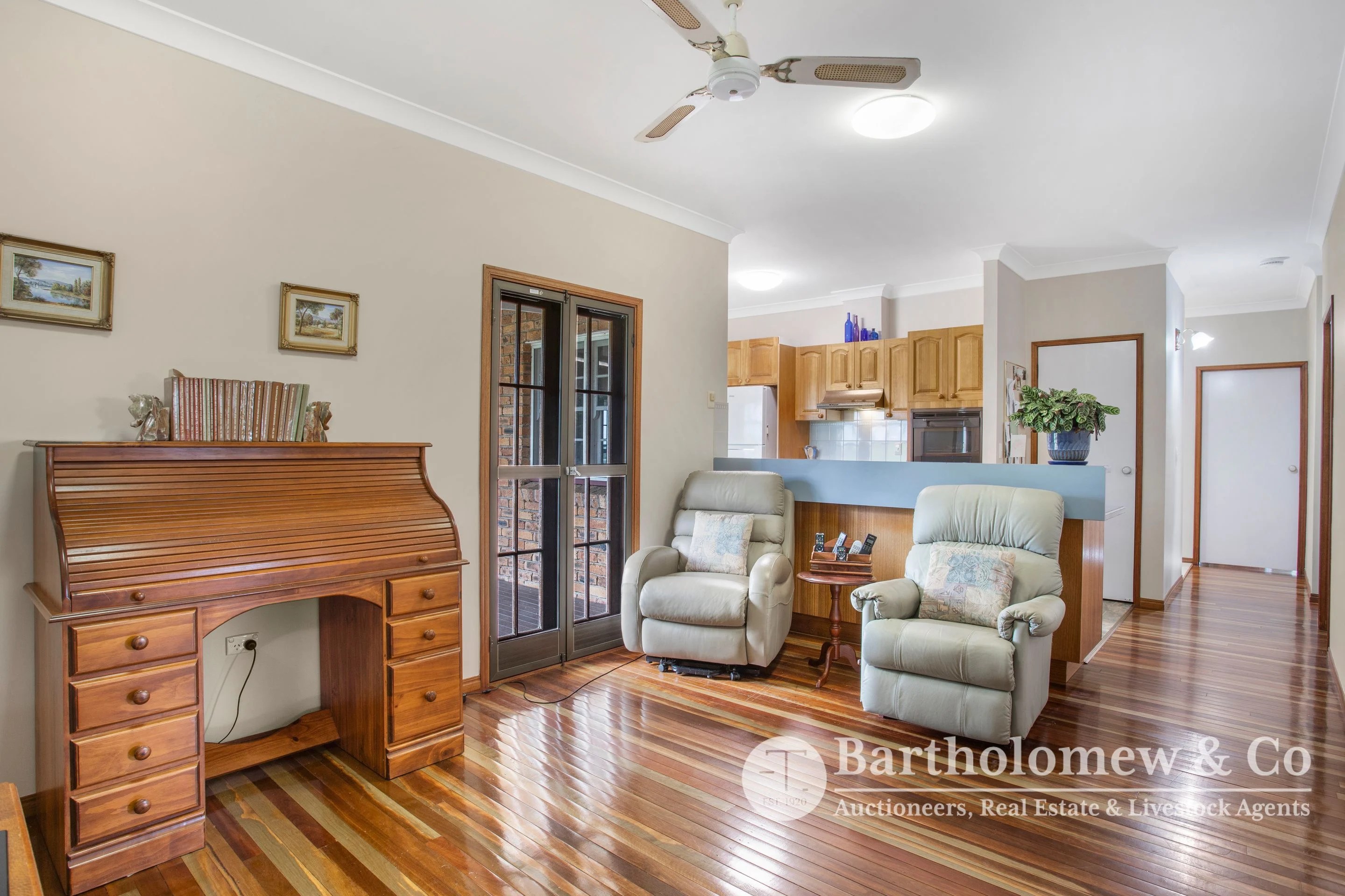 Real Estate For Sale 16 Milora Lane Milora , QLD