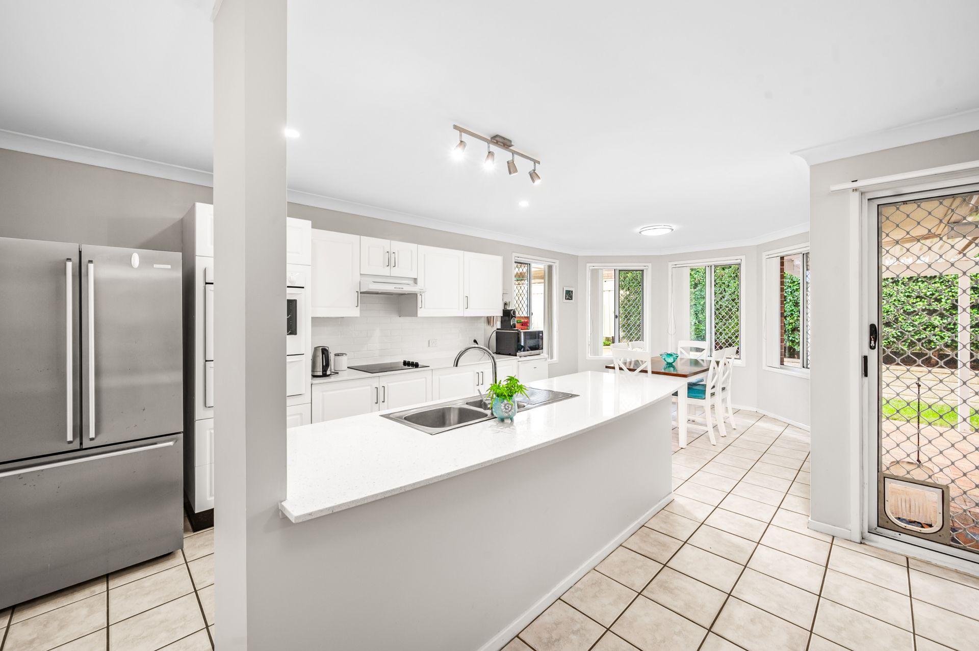 3 Ebbtide Avenue, Caves Beach 3Realty Lake Macquarie