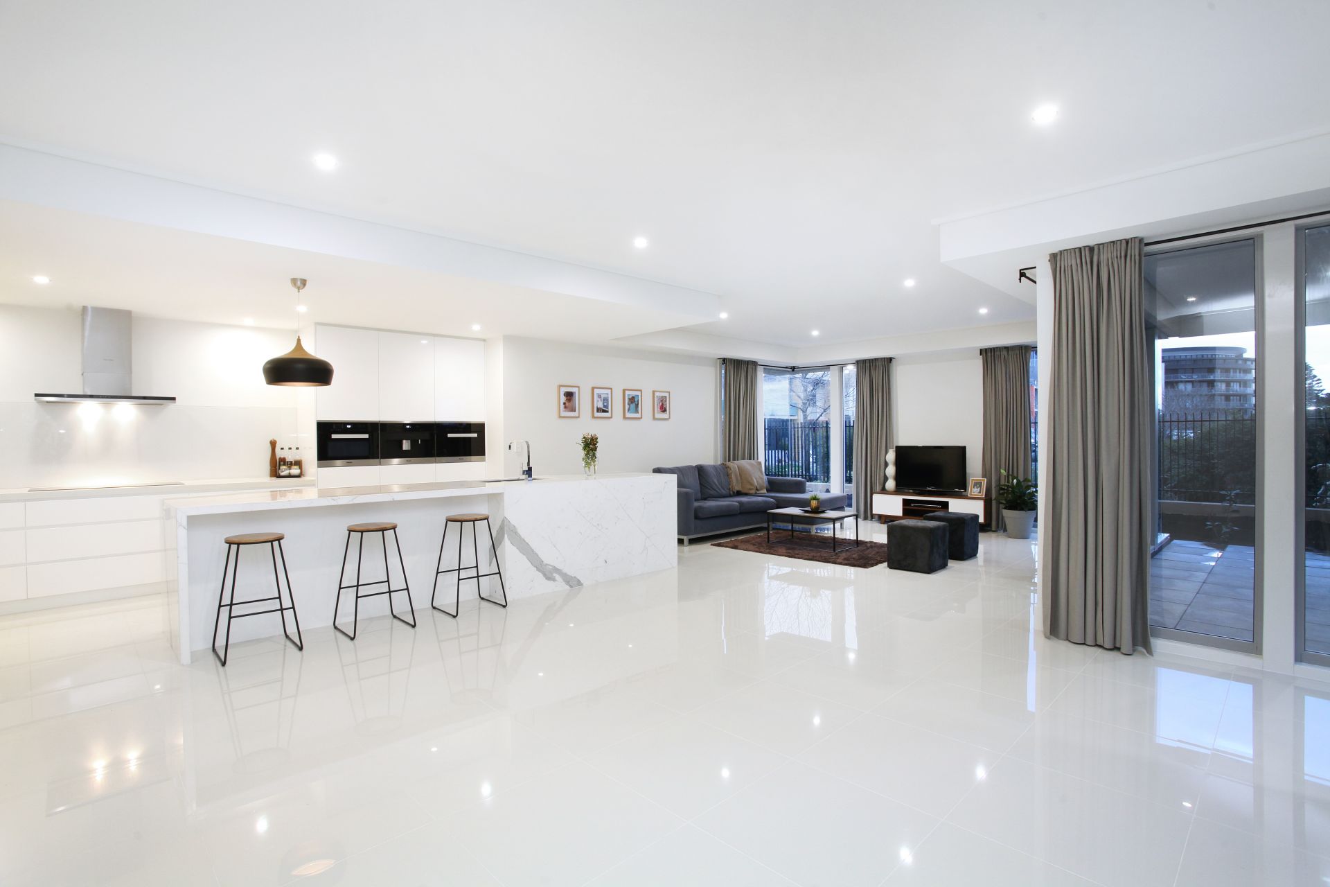 1 The Strand, CAROLINE SPRINGS Sweeney Estate Agents