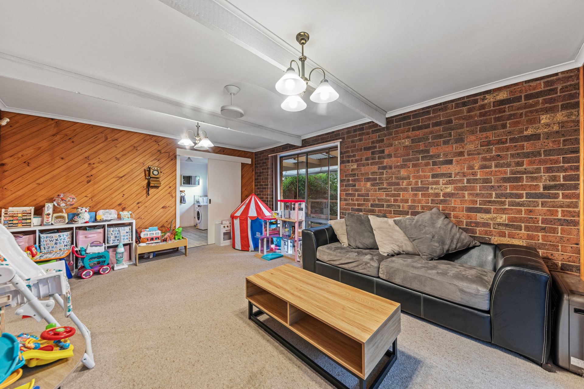 8 Browns Road, Devon Meadows OBrien Real Estate