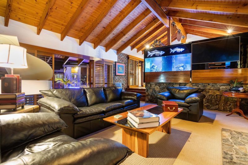 Real Estate For Sale 23 Neptune Court Paradise Waters , QLD