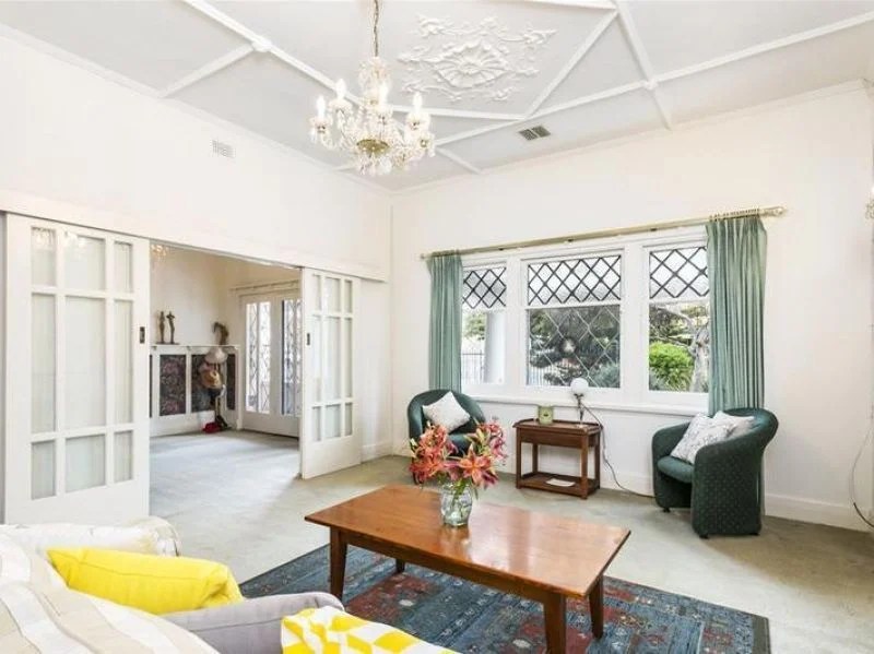 83 The Broadway, GLENELG SOUTH Taplin Real Estate