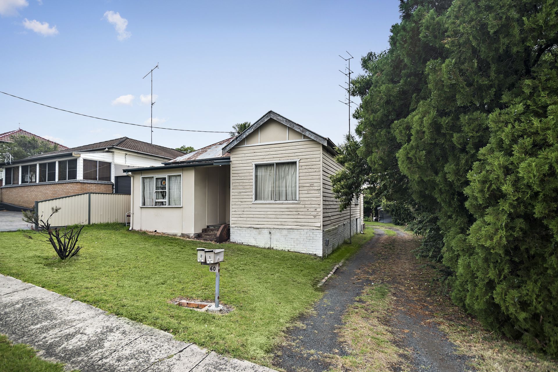 Real Estate For Sale 60 Princes Highway Corrimal , NSW