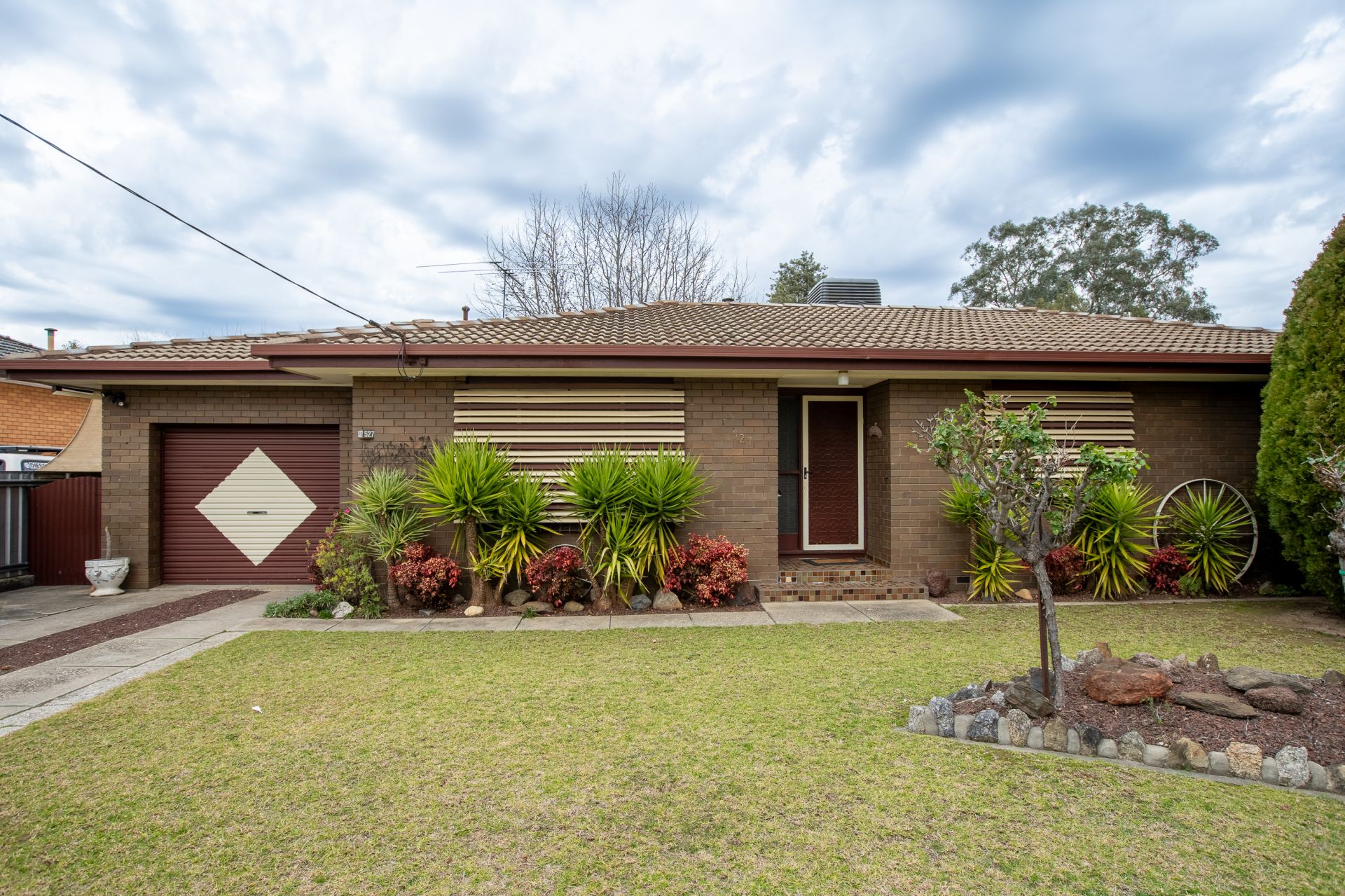 527 McDonald Road, Lavington Gilson Yonson Real Estate