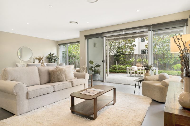 Real Estate For Sale 36 Waterstone Crescent Bella Vista , NSW