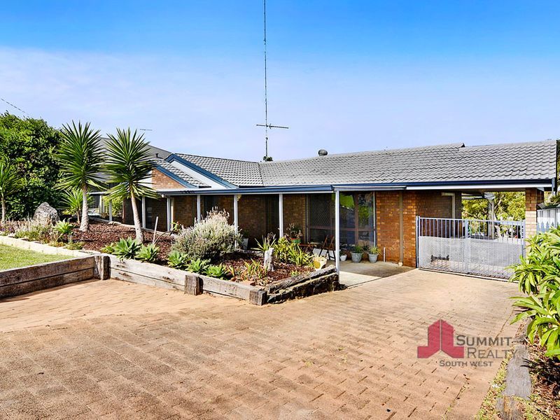 Real Estate For Sale 5 Wallaroo Way Australind , WA