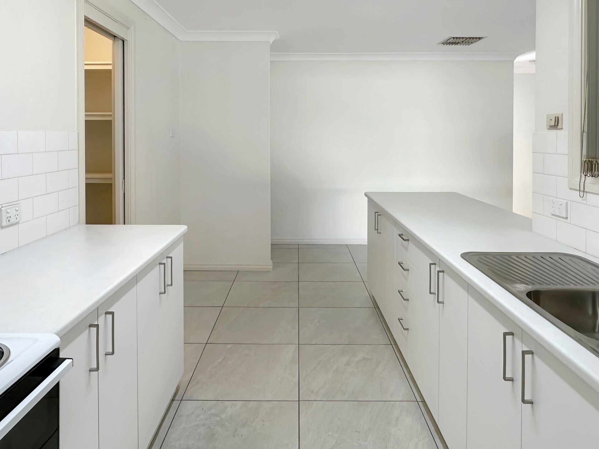 4 Canterbury Court, Dubbo Bob Berry Real Estate