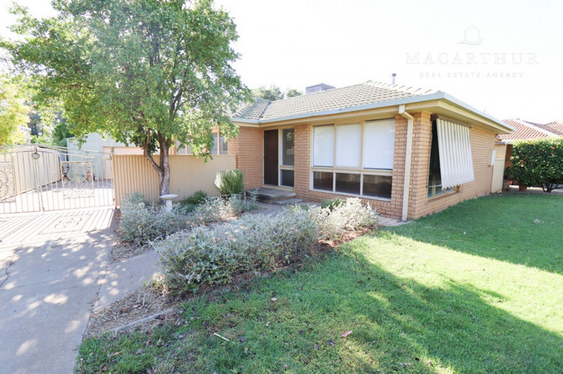 47 Pugsley Avenue, Estella Macarthur Real Estate Agency