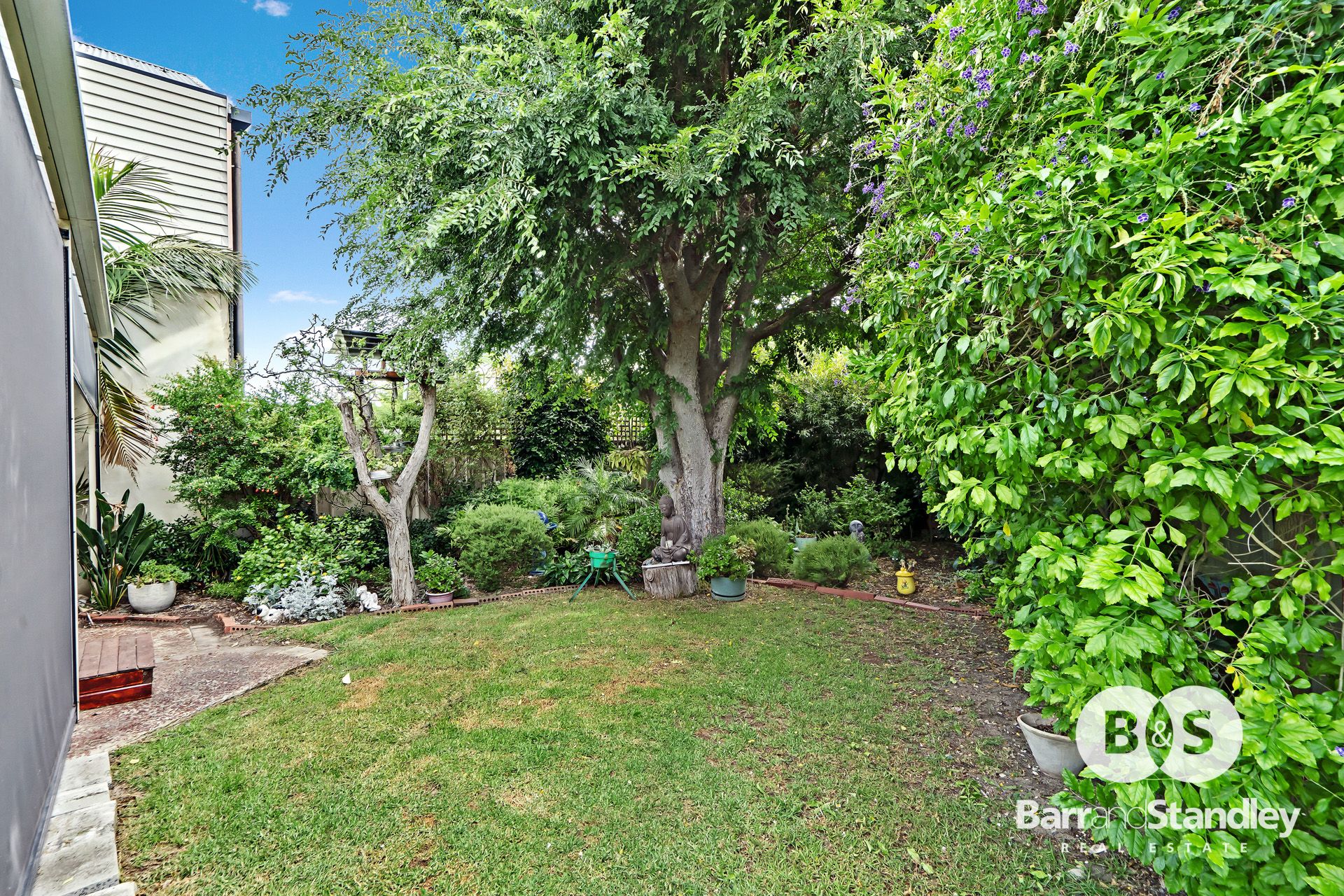 16 Charles Street Bunbury , WA