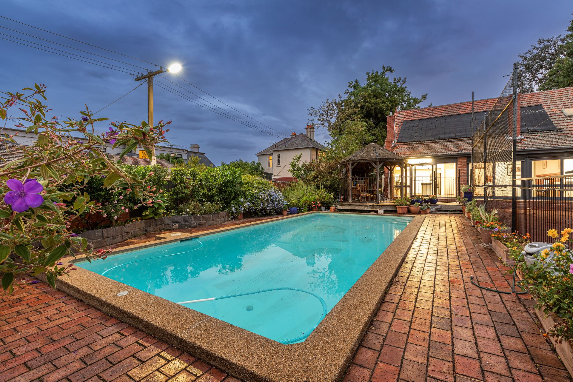 Kay & Burton 139 Cotham Road, Kew