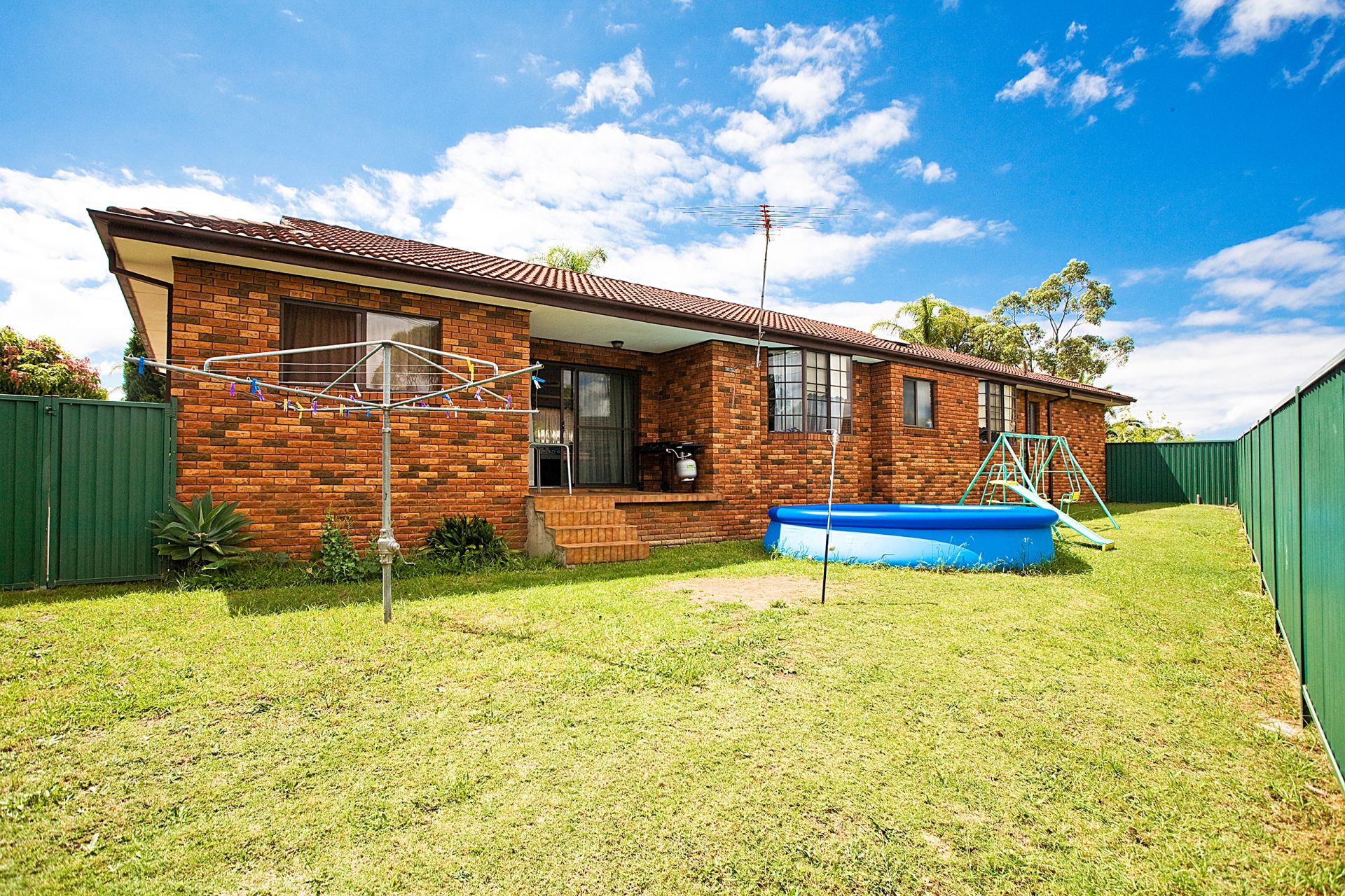 1 Robinia Place, ALFORDS POINT Cripps And Cripps Property