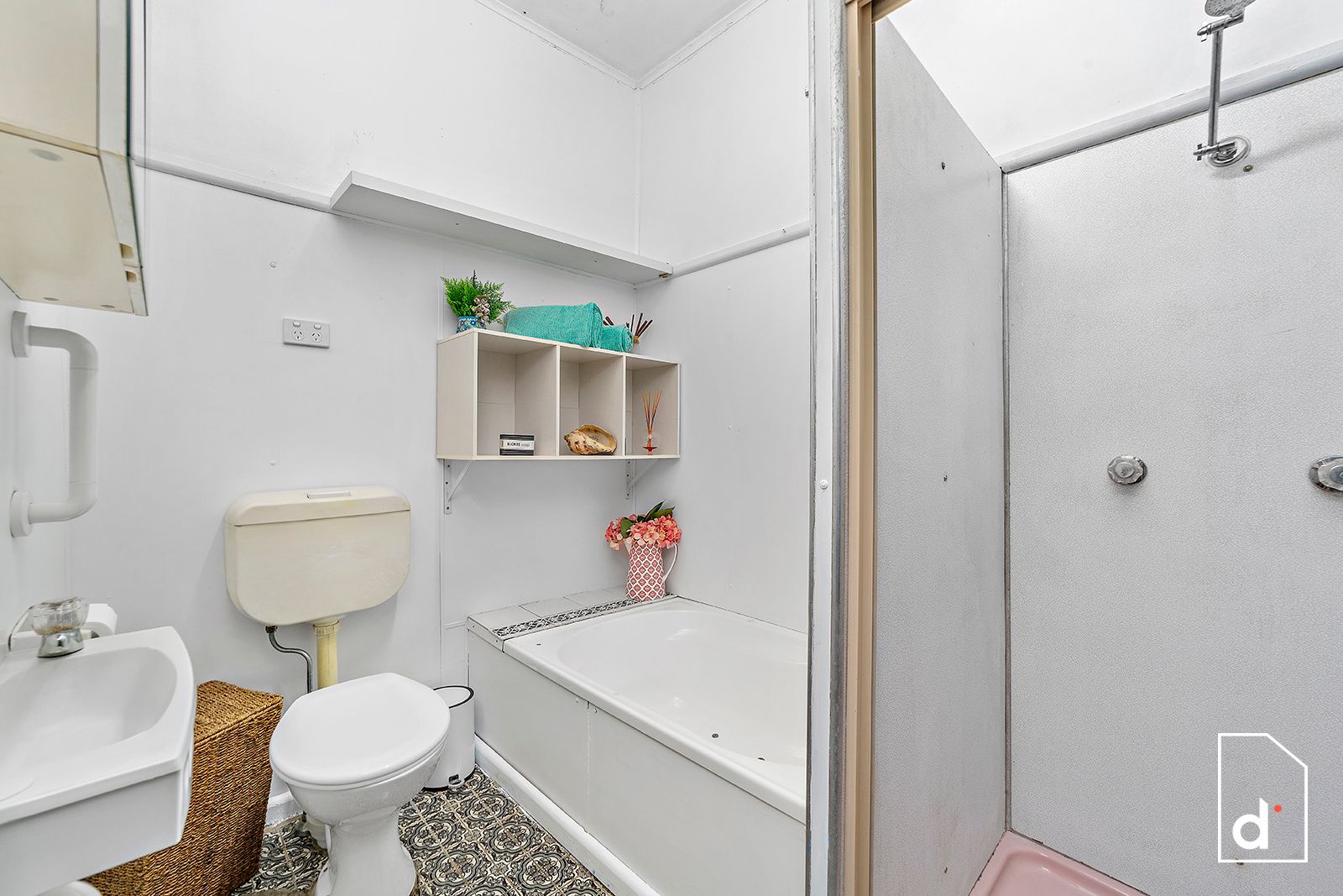 Sold property Undisclosed for 448 Lawrence Hargrave Drive