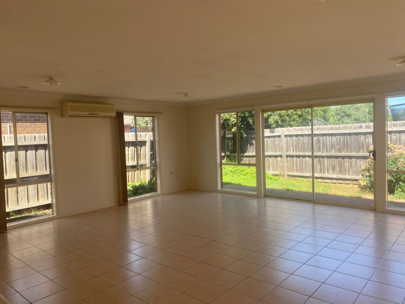 7 Annandale Mews, POINT COOK Sweeney Estate Agents