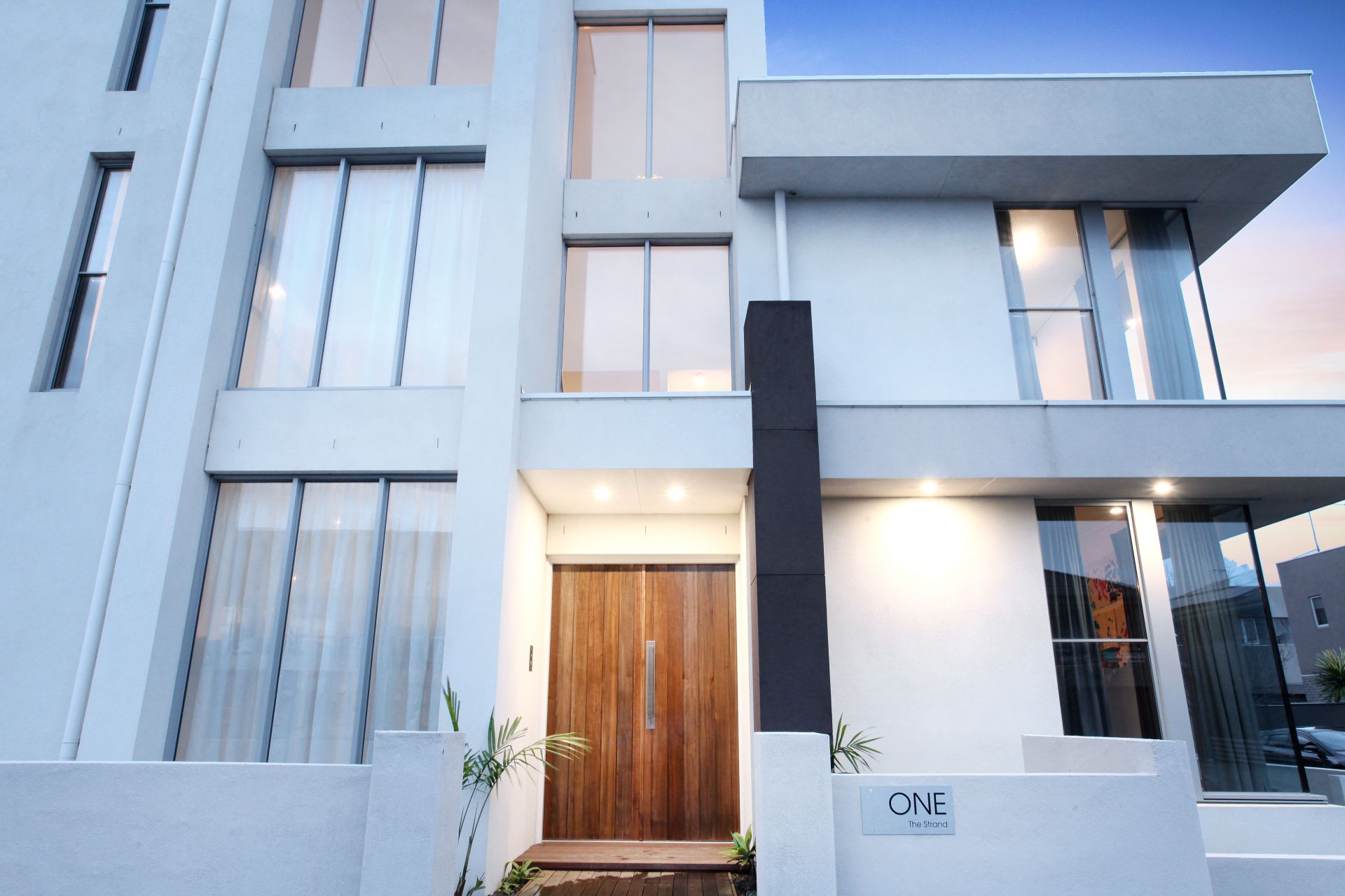 1 The Strand, CAROLINE SPRINGS Sweeney Estate Agents