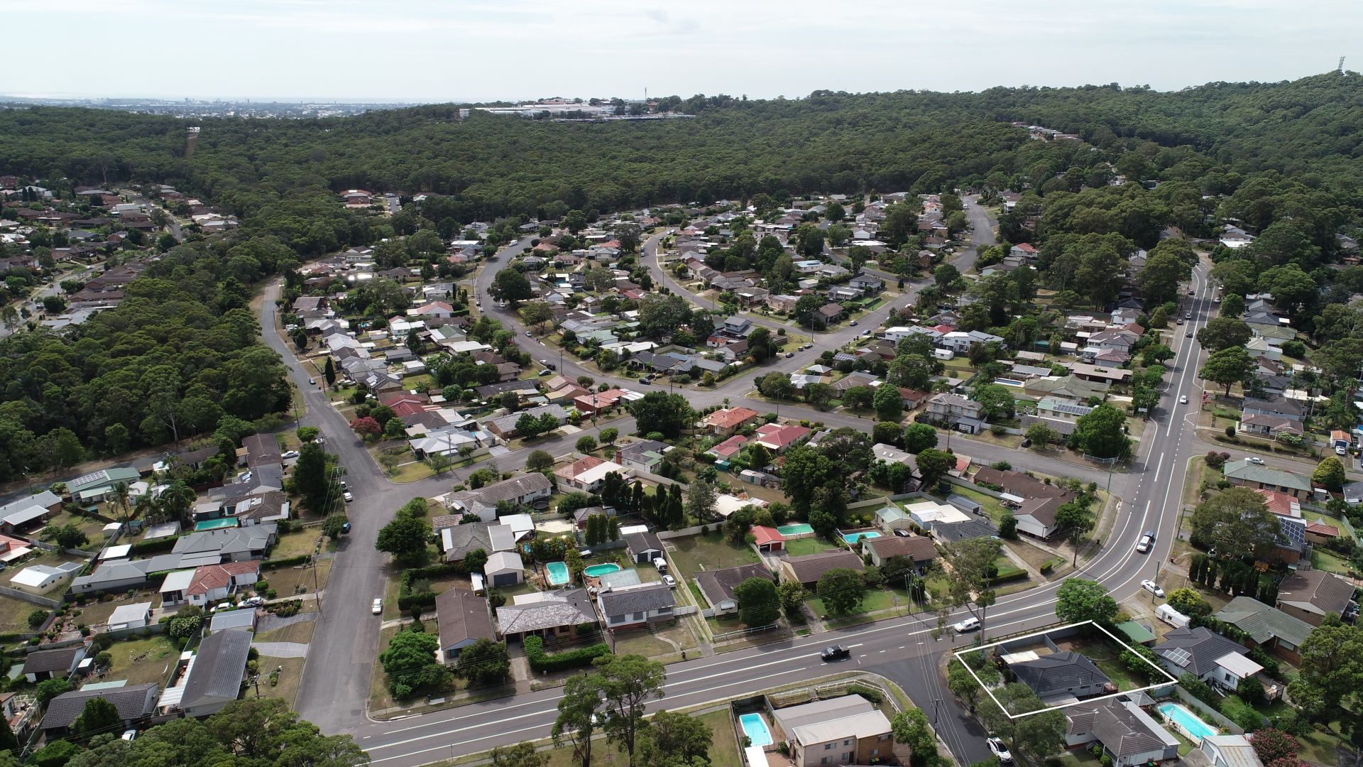 Real Estate For Sale 1 Coldstream Crescent Rankin Park , NSW