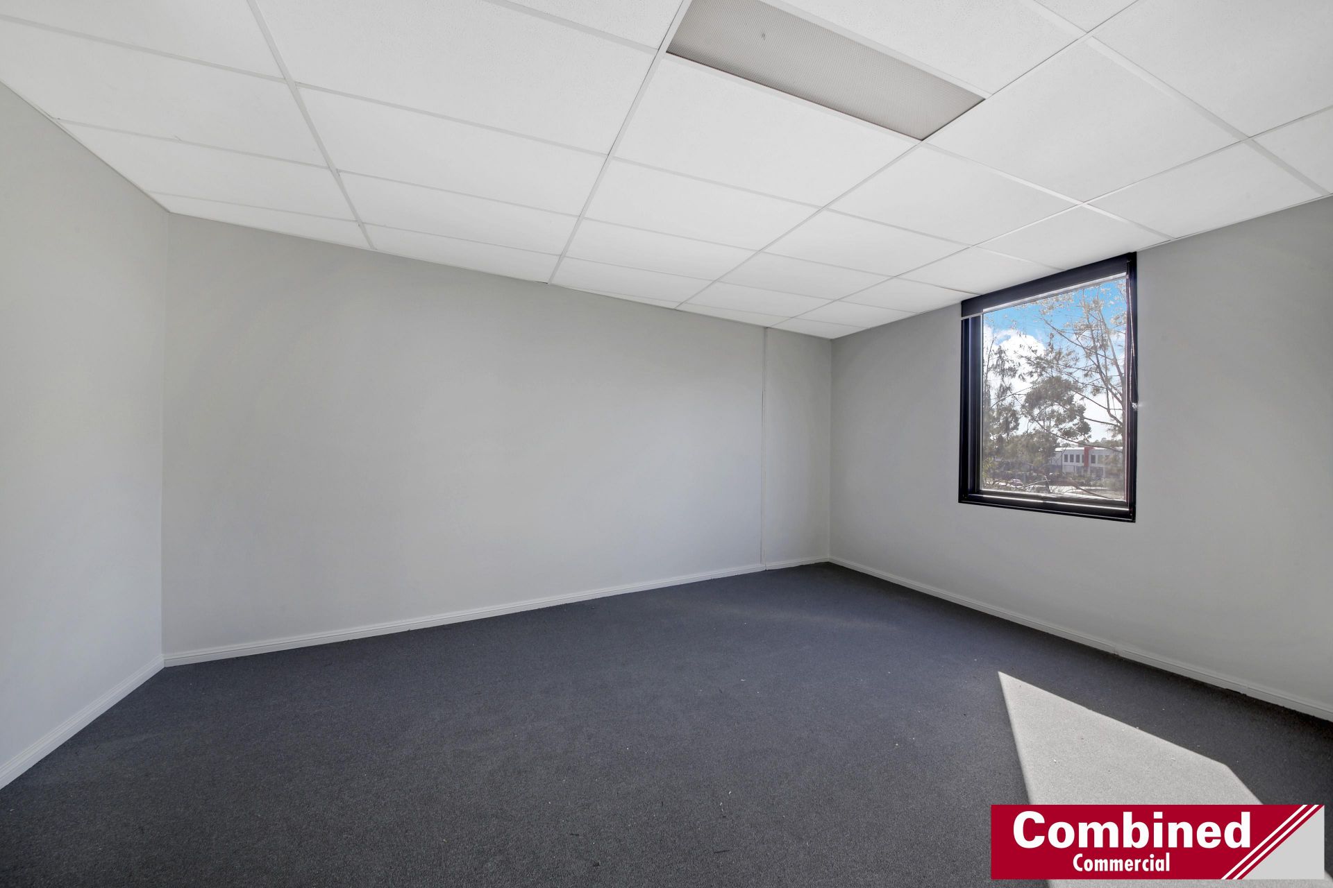 18/151 Hartley Road, SMEATON GRANGE Combined Commercial