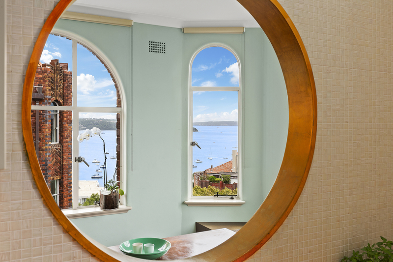 Sold 81/8 Birtley Place 'Birtley Towers' Elizabeth Bay , NSW 2011