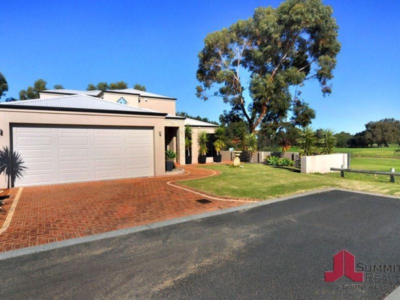 Real Estate For Lease 23 Gleneagles Way Pelican Point , WA