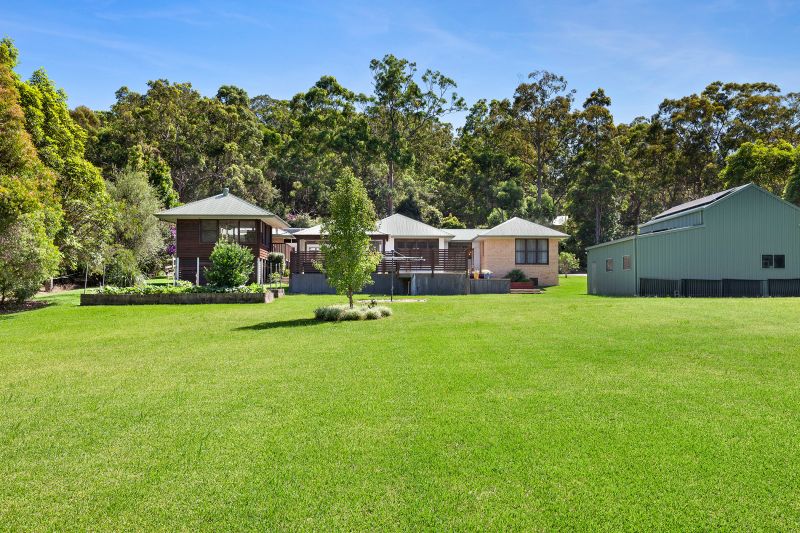 Real Estate For Sale 20 Casson Avenue Eleebana , NSW