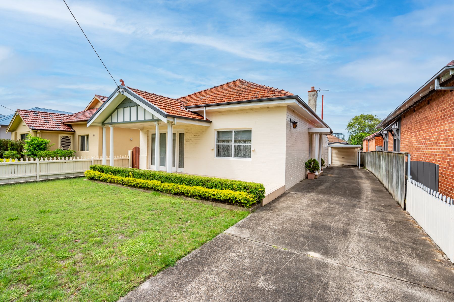 Real Estate For Sale 206 Parkway Avenue Hamilton South , NSW