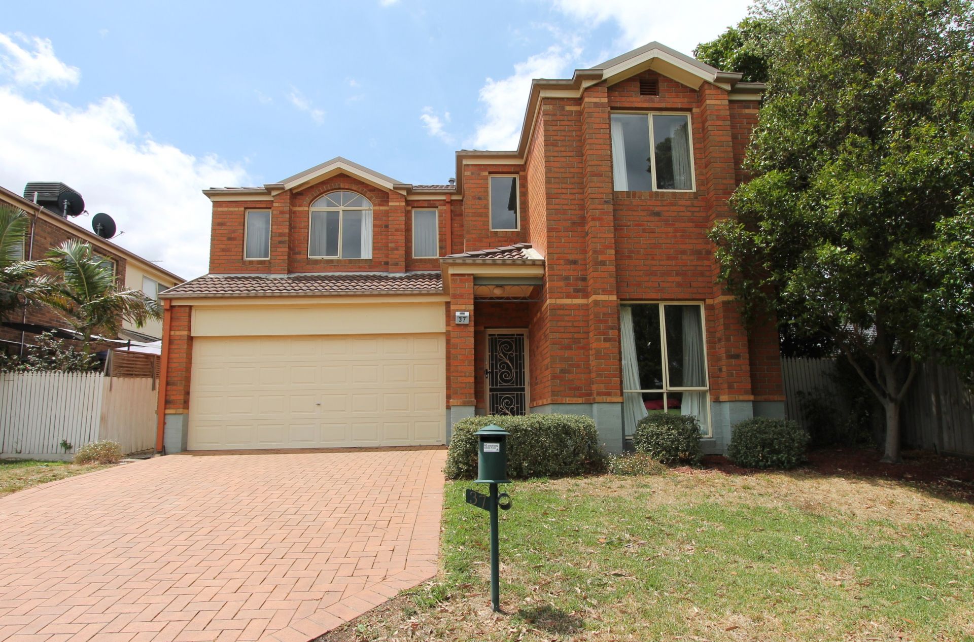 Real Estate For Lease 37 Bramble Crescent Bundoora , VIC