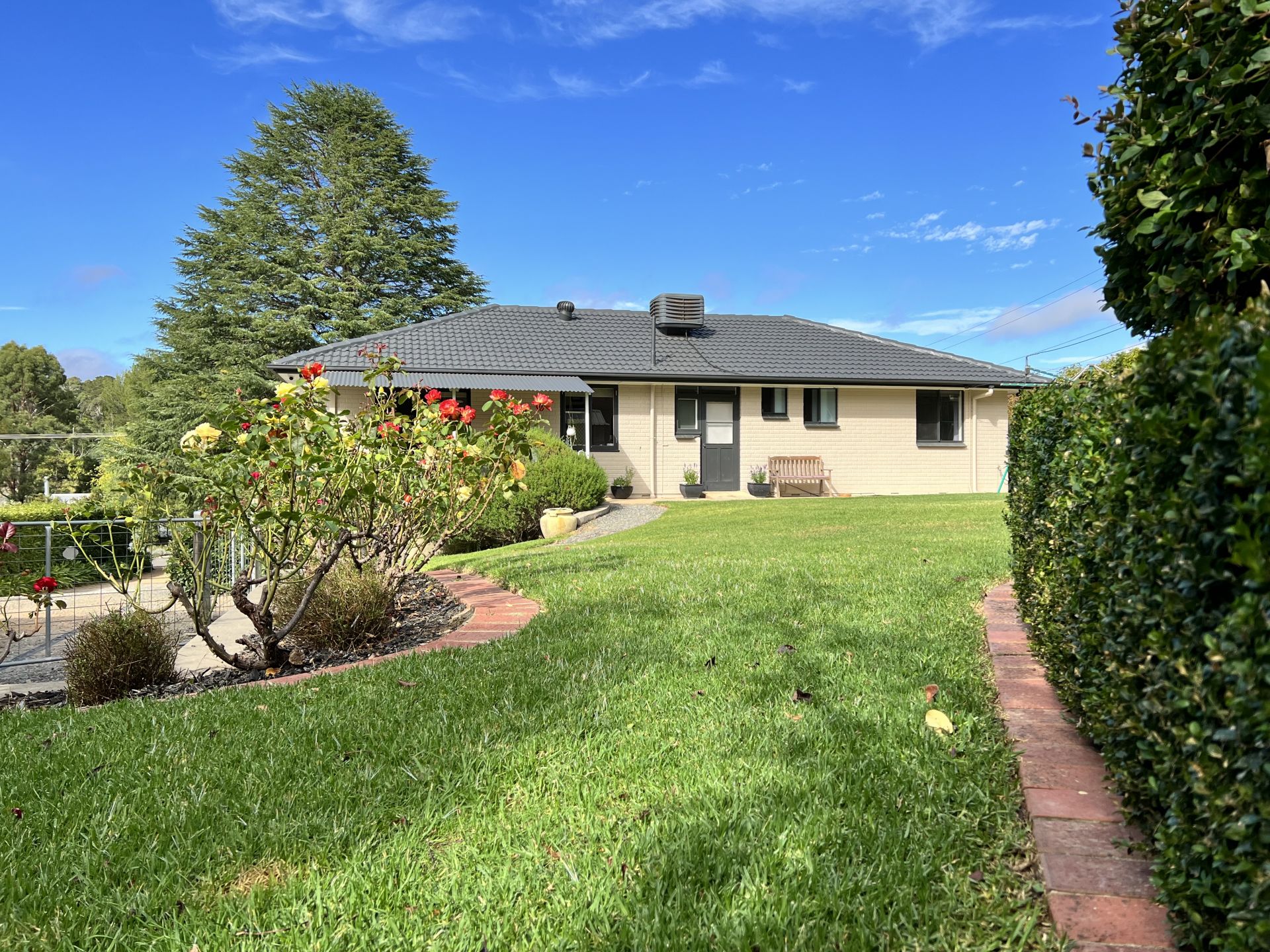 35 Moffett Street, Woodside Adcock Real Estate