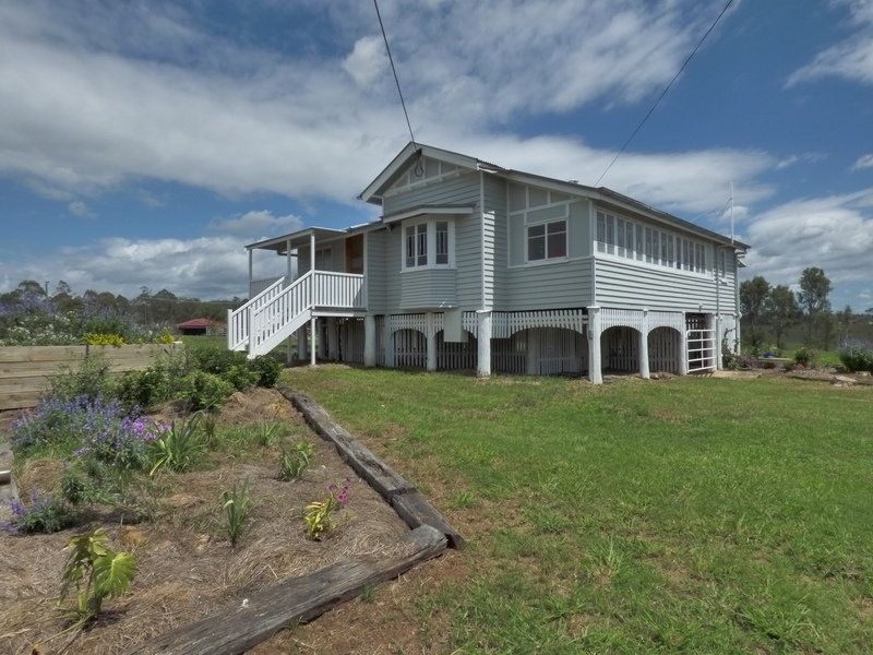 Real Estate For Sale 2 Stapylton Street Warrill View , QLD