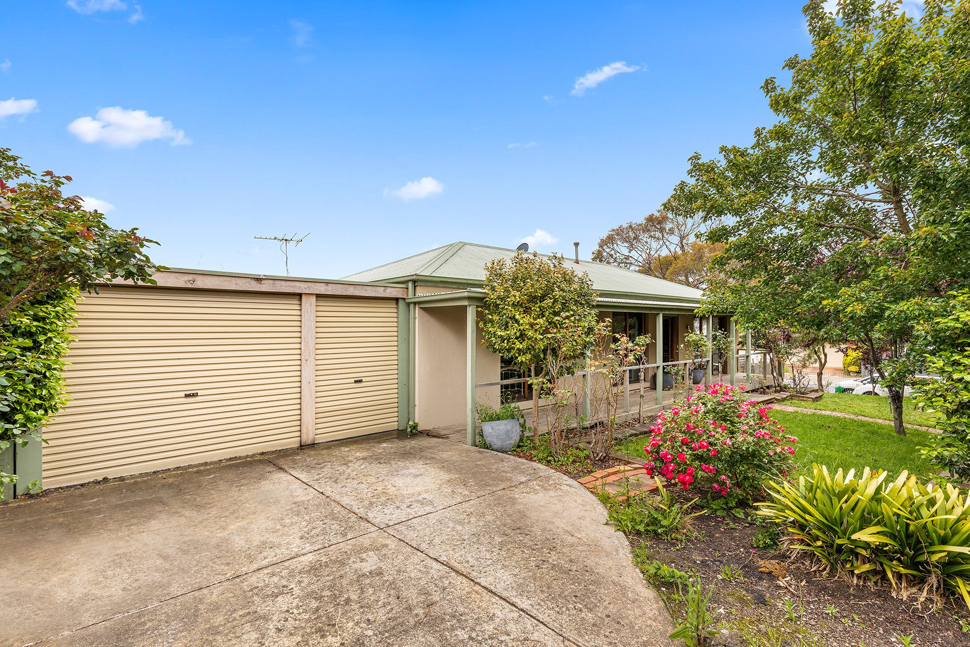 33 Clairmont Close, Somerville OBrien Real Estate