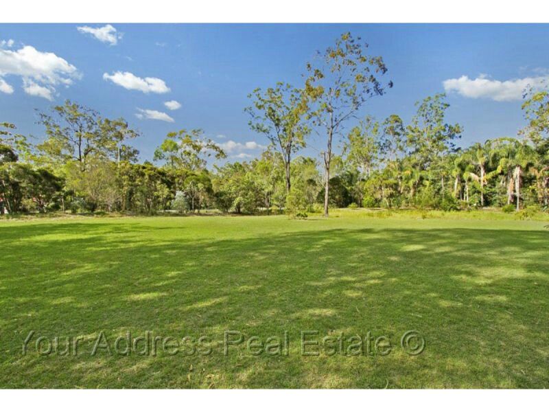 Real Estate For Sale 168170 Tamborine Street Jimboomba , QLD