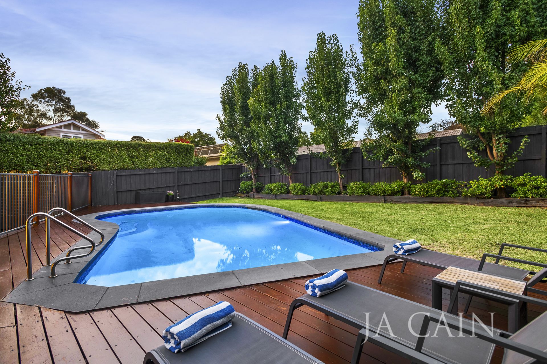 17 Van Ness Avenue, Glen Iris J A CAIN Real Estate
