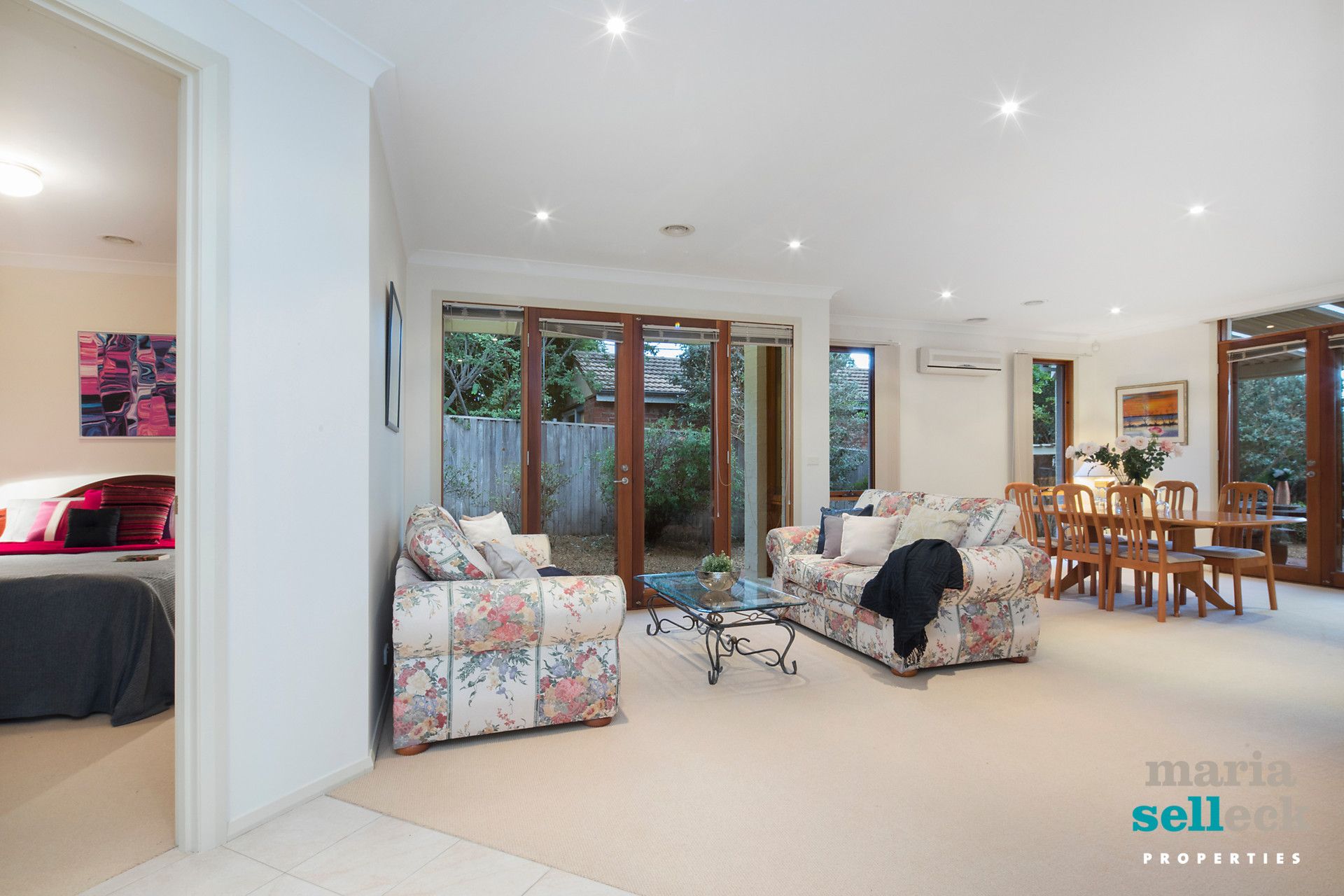 2/26 Hutchins Street, Yarralumla Maria Selleck Properties