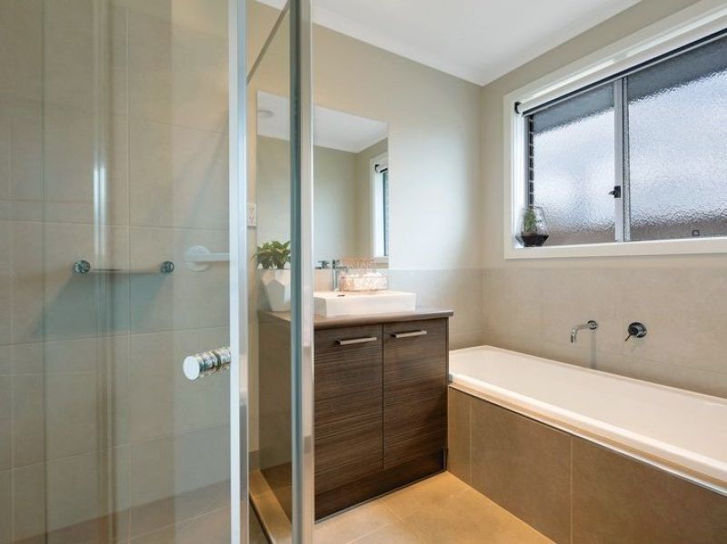 6 Duchess Drive, Ballarat Real Estate Pty Ltd