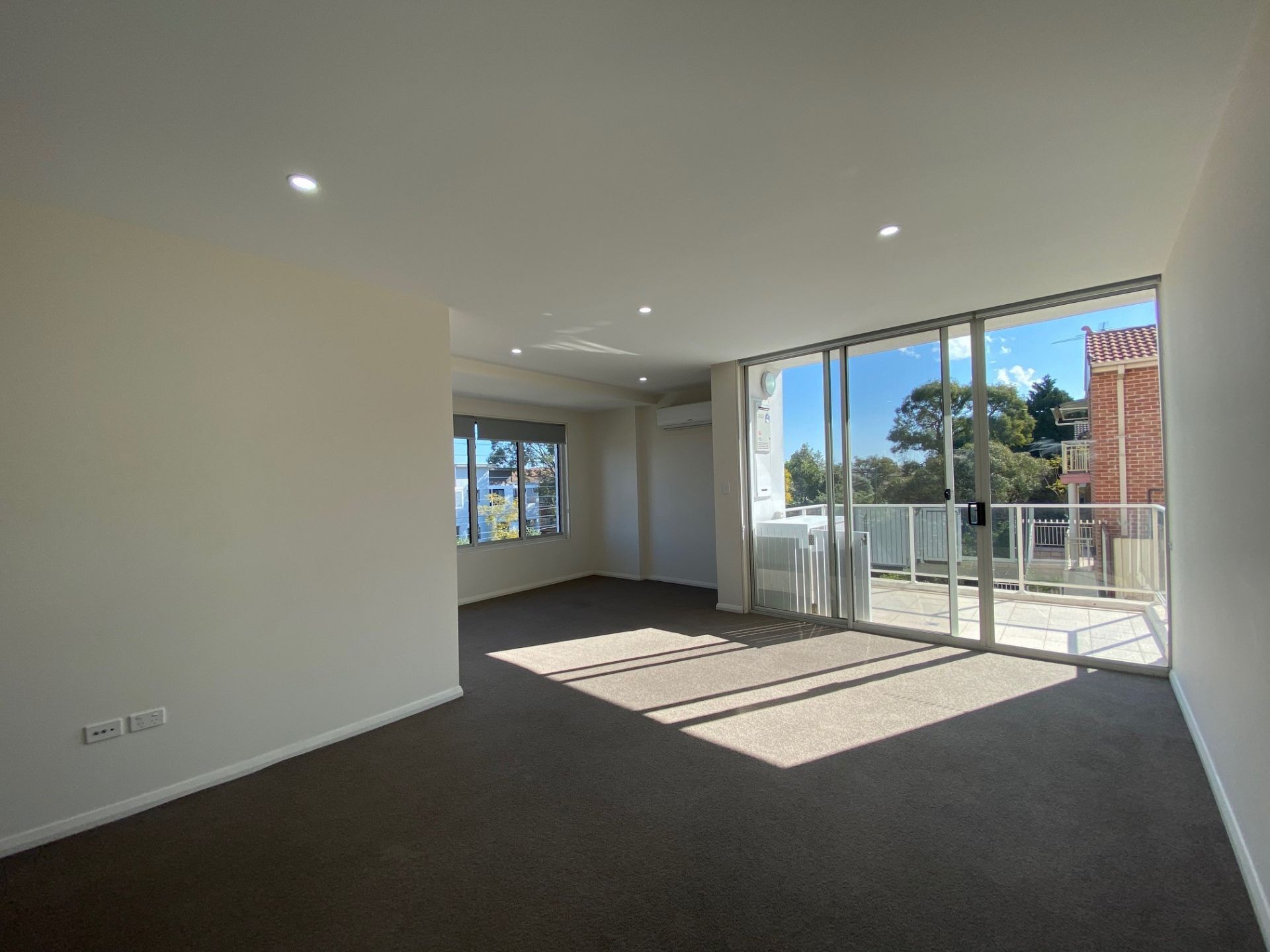 Real Estate For Lease 5/140 Good Street Harris Park , NSW
