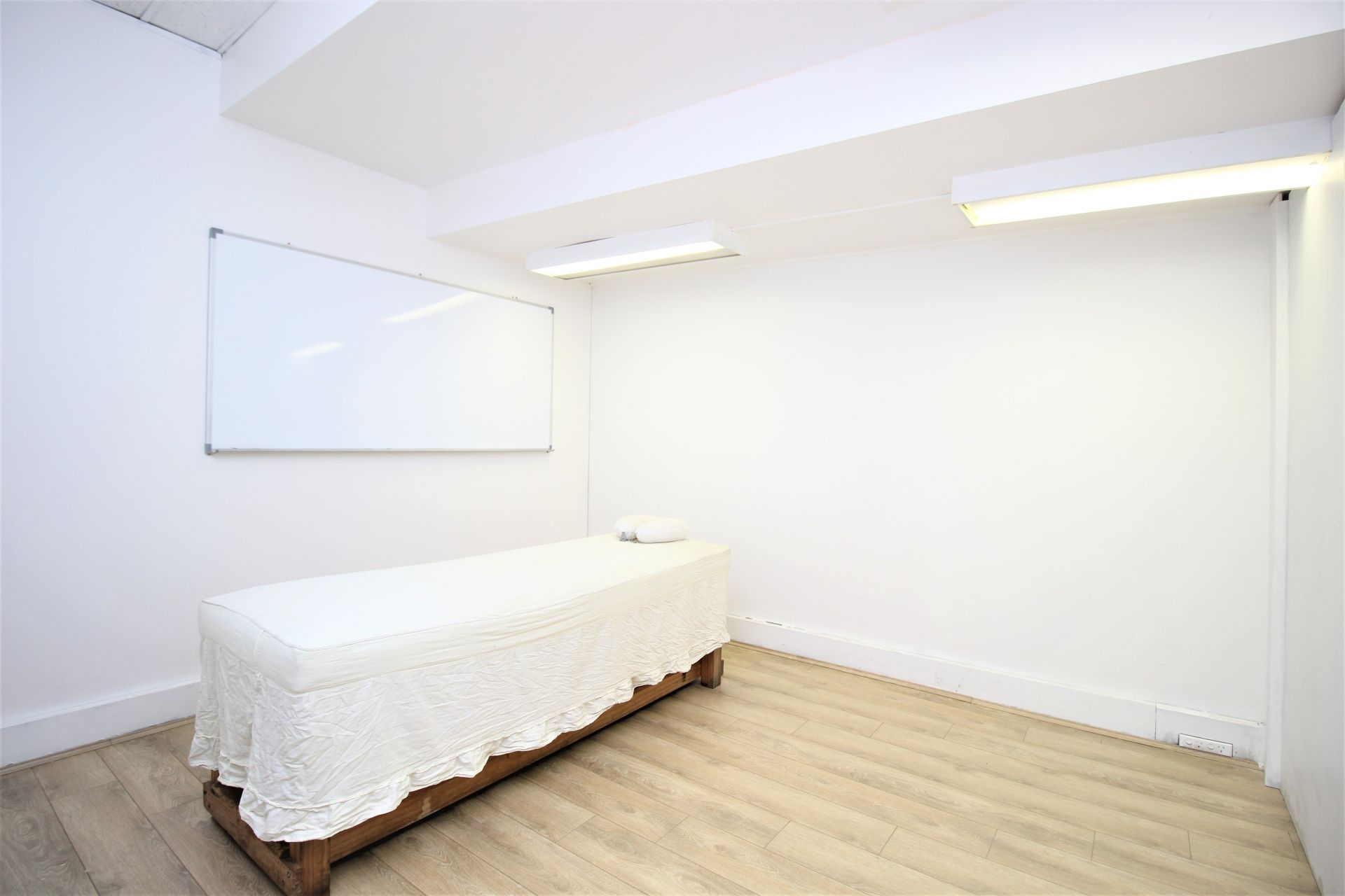 Level Ground/Suite 10/5 Railway Parade, Hurstville Gunning Real Estate