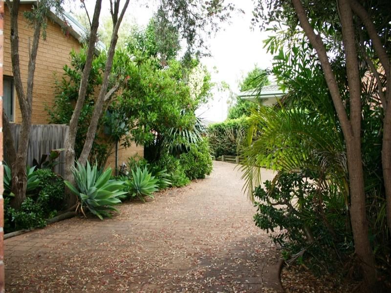 Real Estate For Sale 32 Wyperfeld Place Bow Bowing , NSW