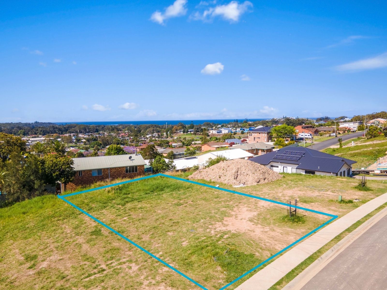 Real Estate For Sale 6 Gita Place Woolgoolga , NSW