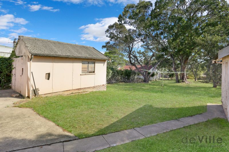 72 Old Northern Road, Baulkham Hills deVille Estate Agency