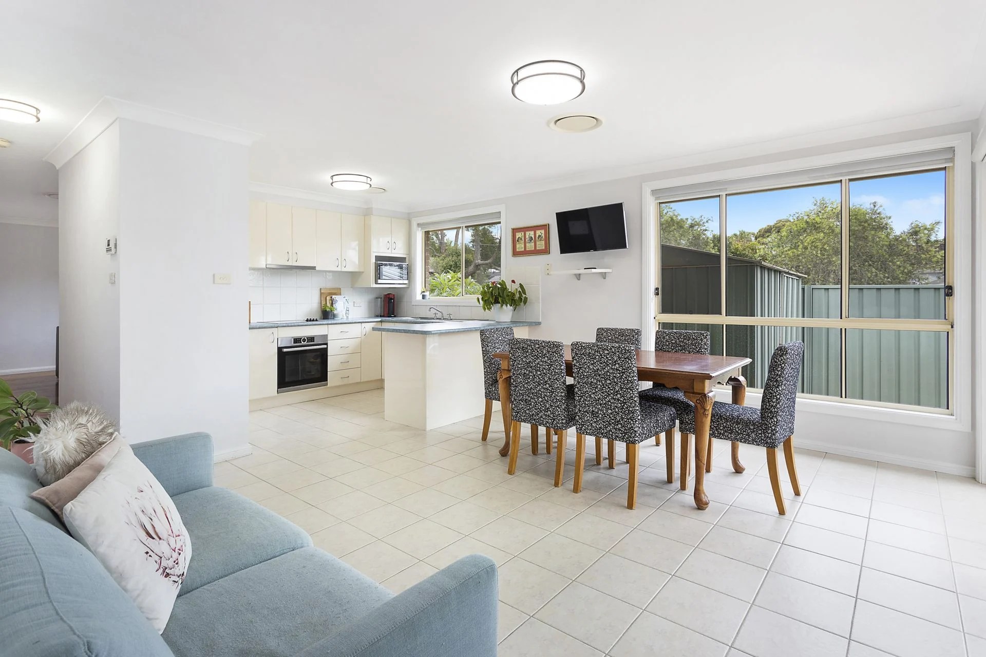 1/10 Grenville Avenue, Caringbah Pulse Property Agents