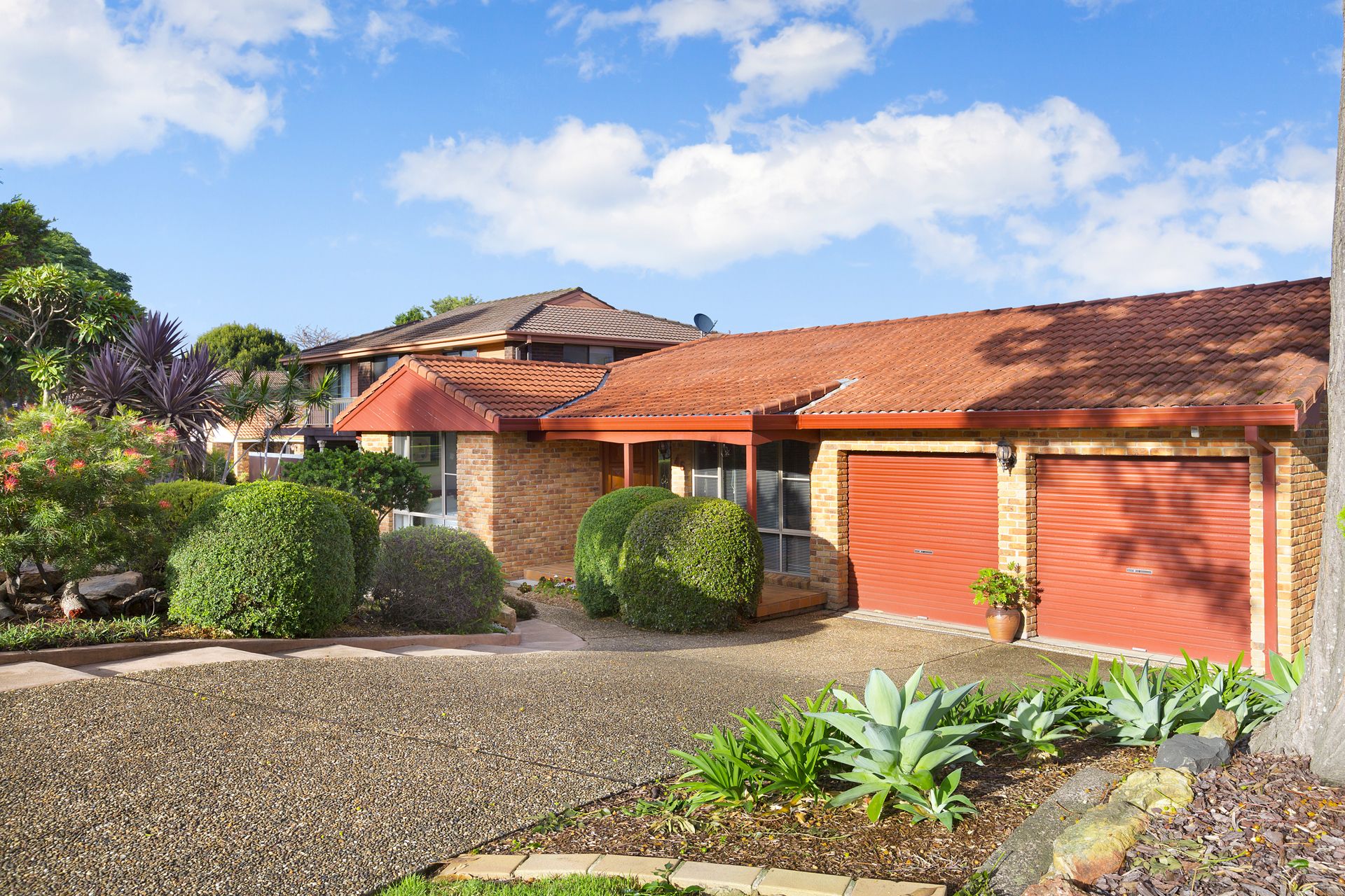 46 Alexander Avenue, Kiama Downs First National Coast & Country Real